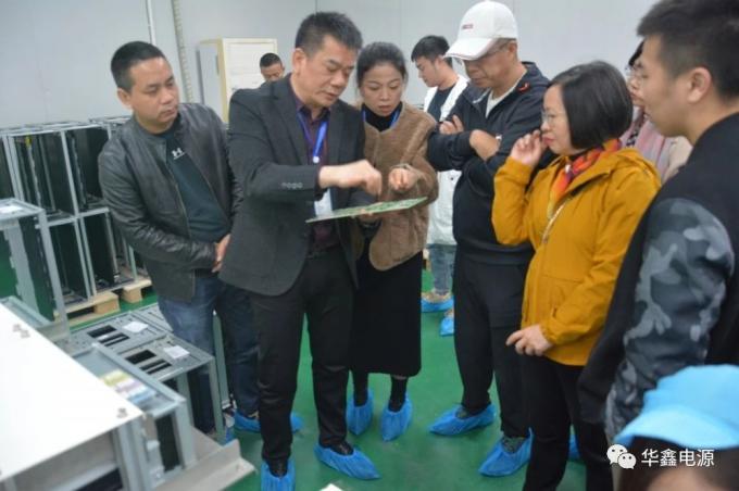laatste bedrijfsnieuws over Wamly stemt in met Xiamen-de Verlichtingsmaatschappij het Bezoeken  5